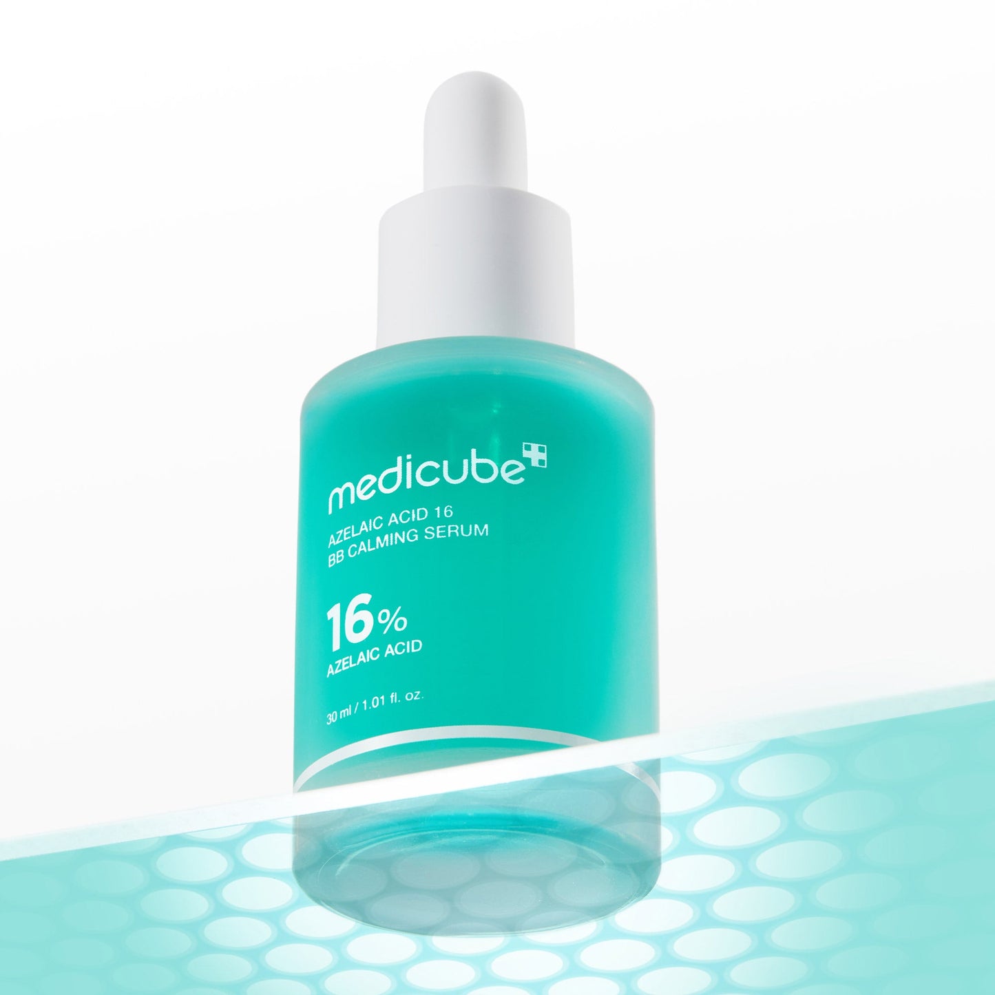 azelaic-acid-16-calming-serum-u1 01_b7a77460-867e-4b7c-b079-cfd94c5ff15c.jpg