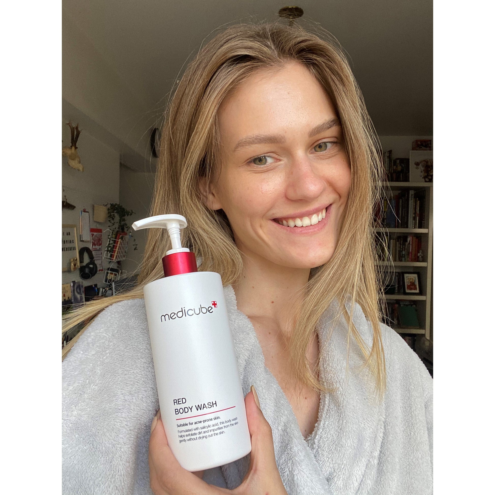 red-line-ultimate-face-and-body-care-set-i6 redbodywash_tn3_56d2342d-3584-4245-8859-53cd1e06976f.jpg